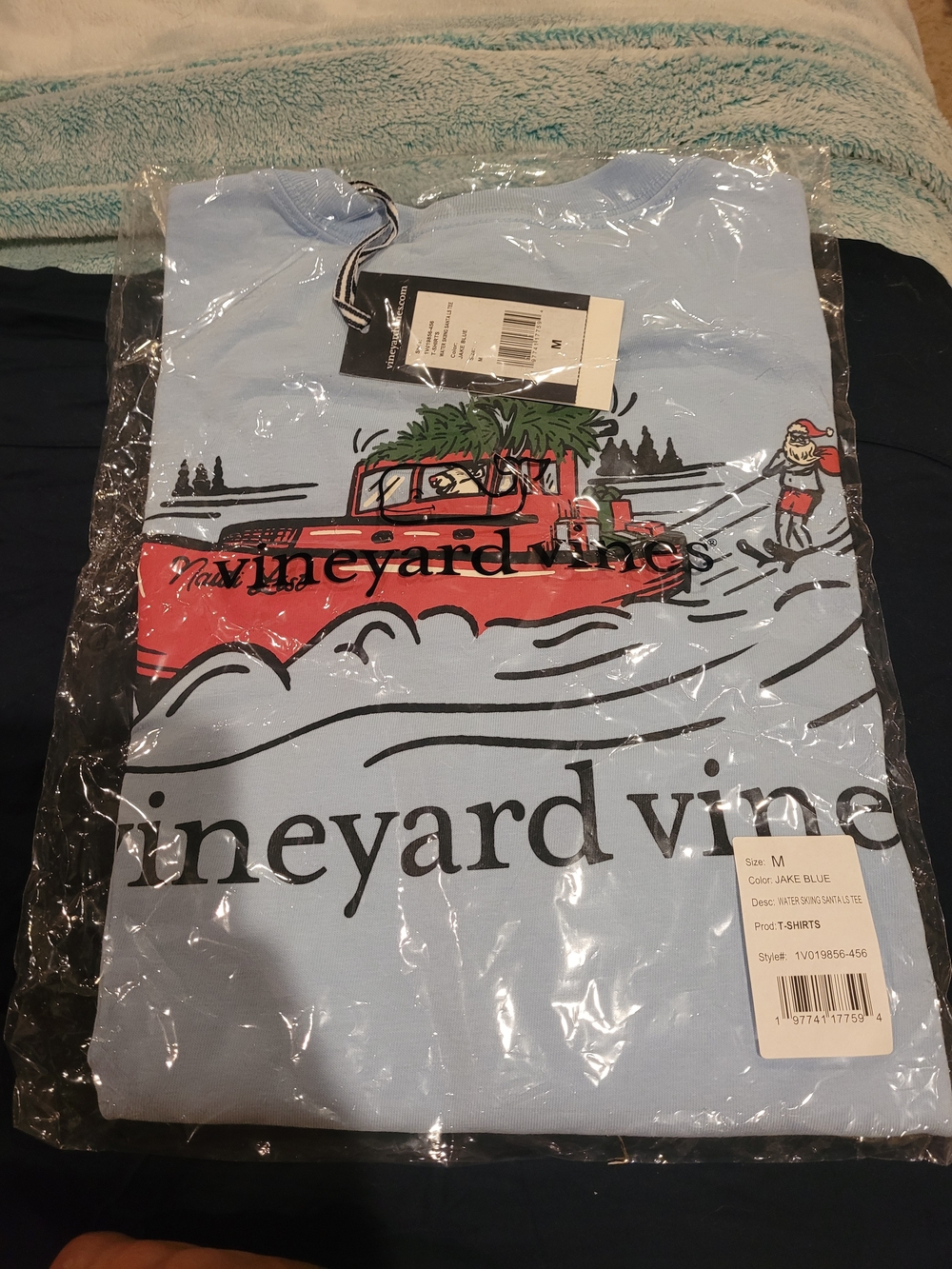 Vineyard Vines Light Blue Holiday Graphic Tee - Men